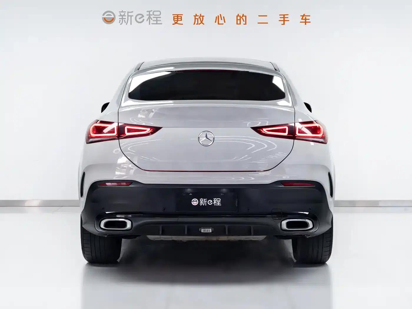 2020 Mercedes-Benz GLE Coupe, GLE 350 4MATIC Coupe SUV Luxury Model — миниатюра 5