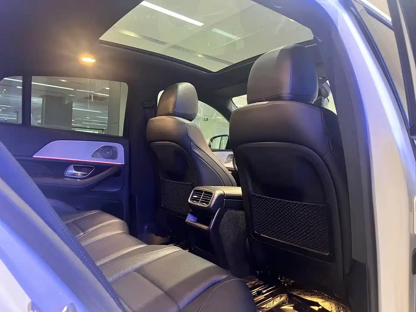 2020 Mercedes-Benz GLE Coupe, GLE 450 4MATIC Coupe SUV, Fashion Model — миниатюра 6