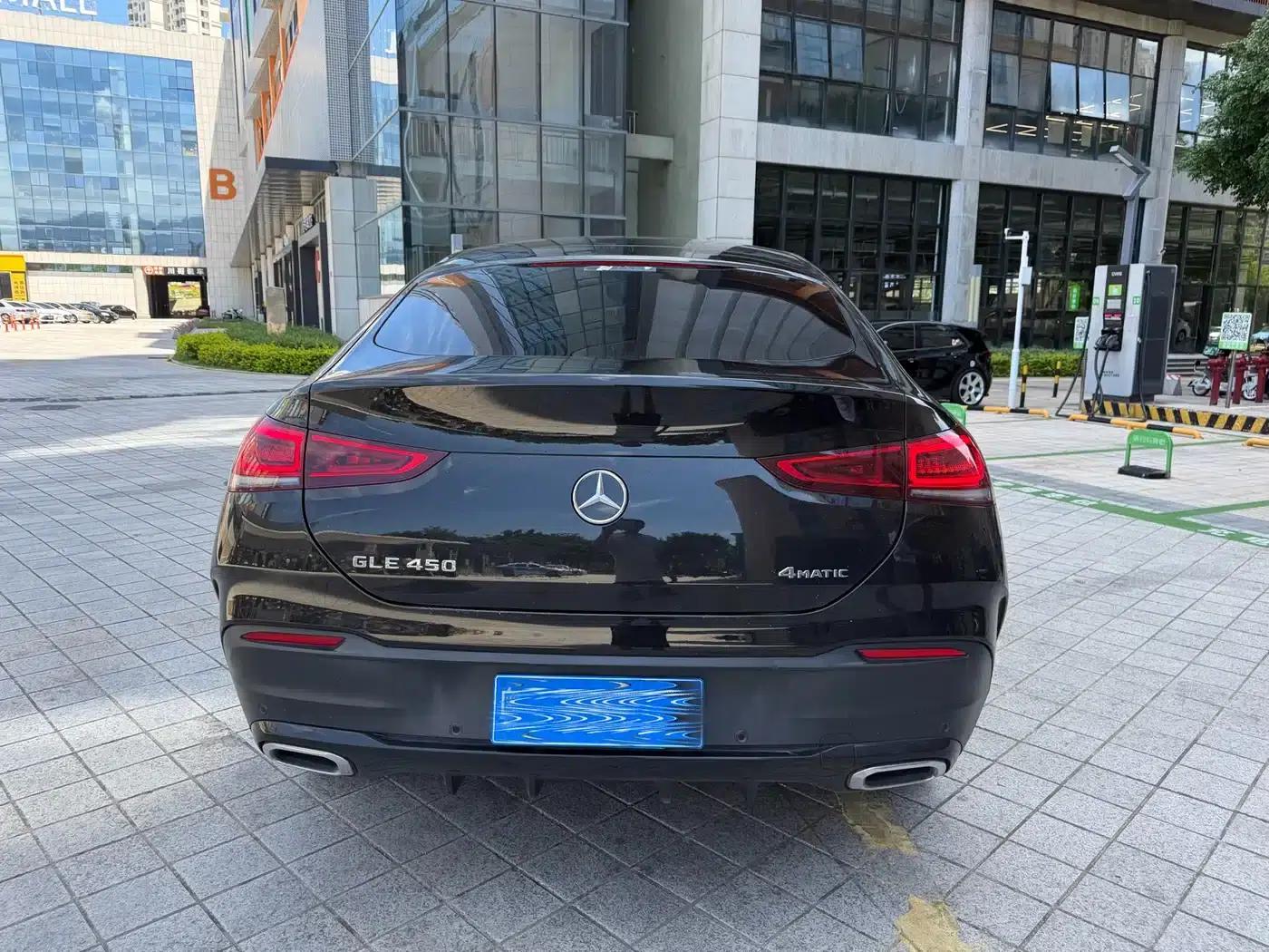 2020 Mercedes-Benz GLE Coupe, GLE 450 4MATIC Coupe SUV Luxury Model — миниатюра 11