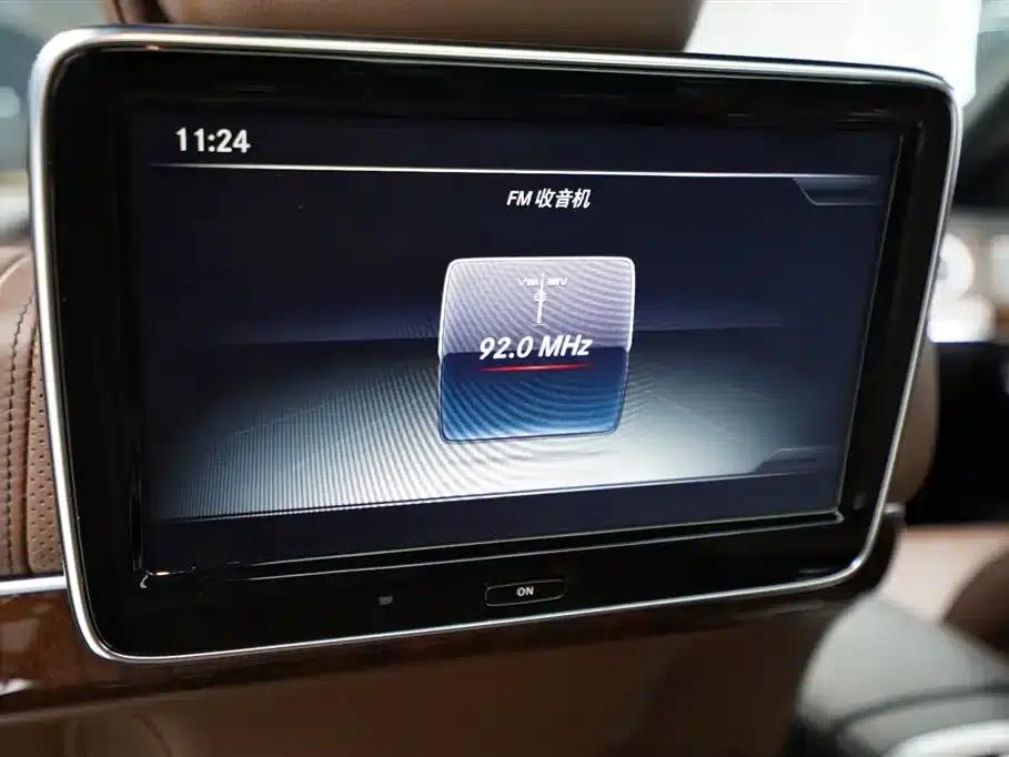 2014 Mercedes-Benz S-Class AMG S 63 L 4MATIC — миниатюра 17