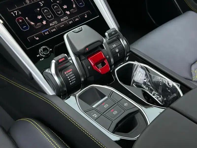 2021 Urus 4.0T V8 — миниатюра 15
