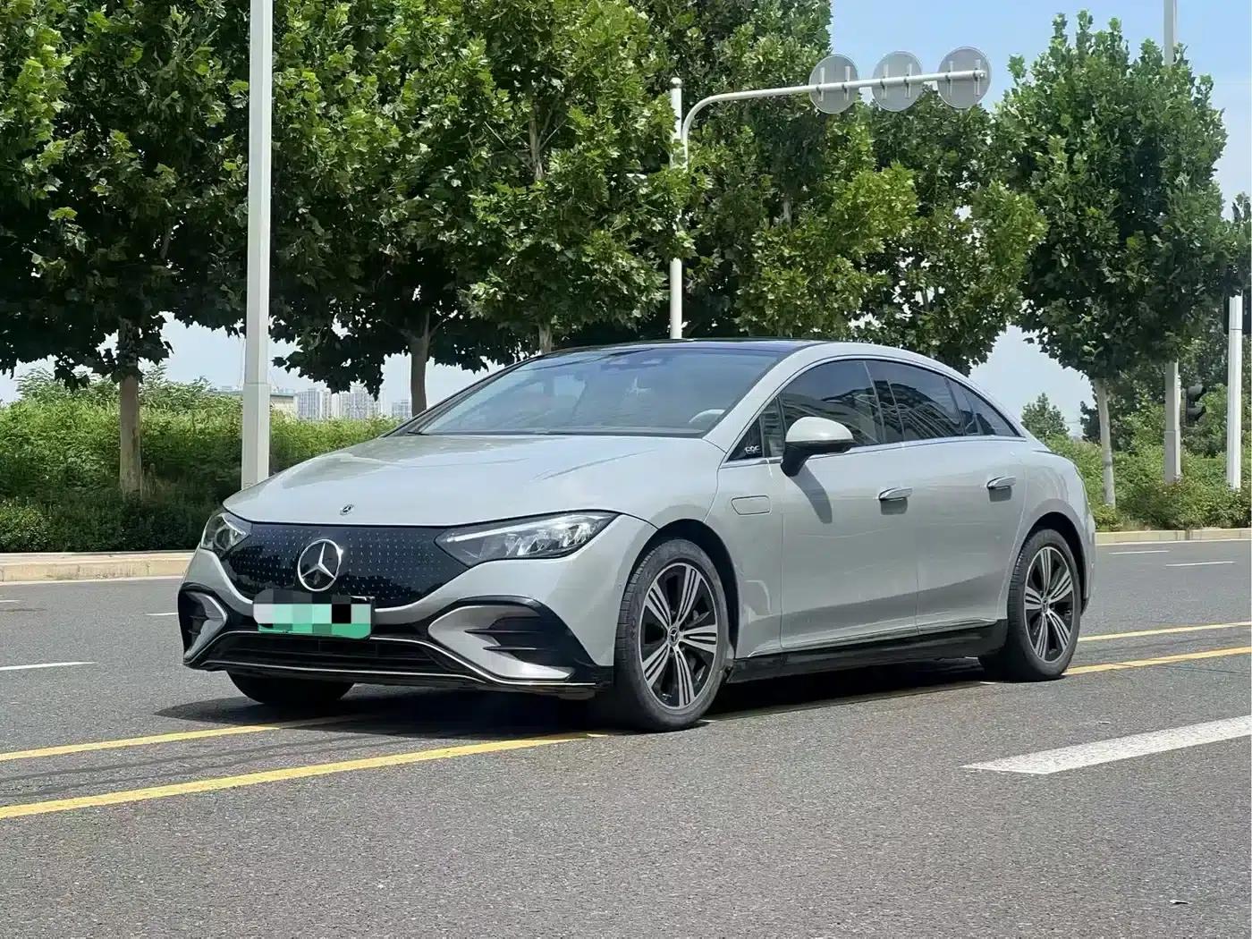 Mercedes-Benz EQE 2022 350 Luxury Edition — миниатюра 1