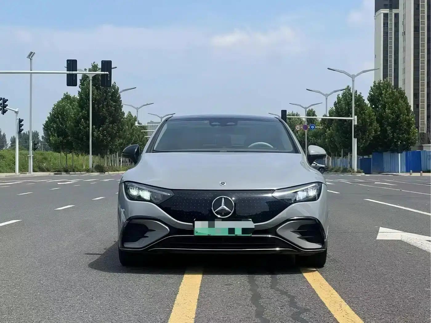 Mercedes-Benz EQE 2022 350 Luxury Edition — миниатюра 2