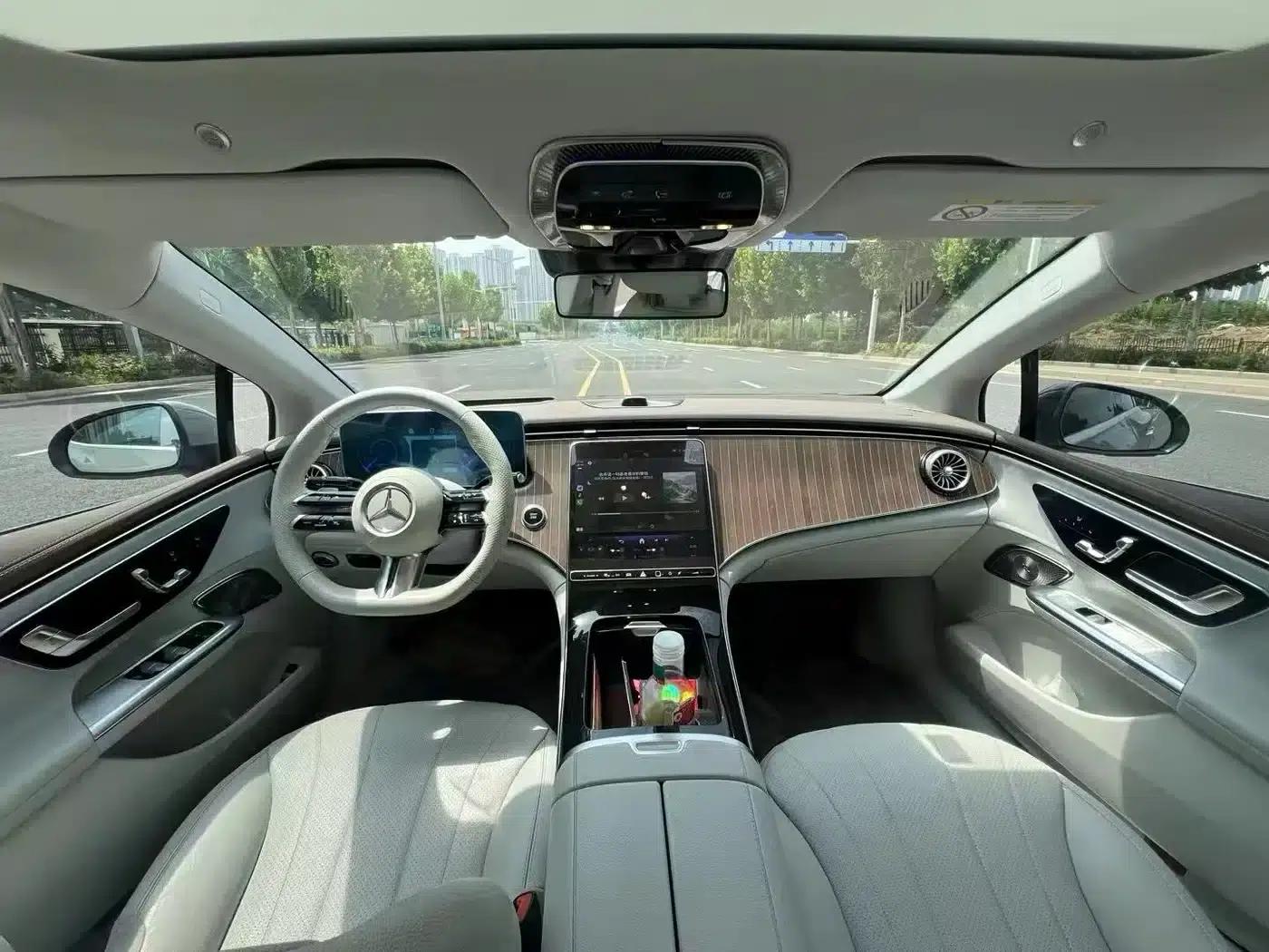 Mercedes-Benz EQE 2022 350 Luxury Edition — миниатюра 6