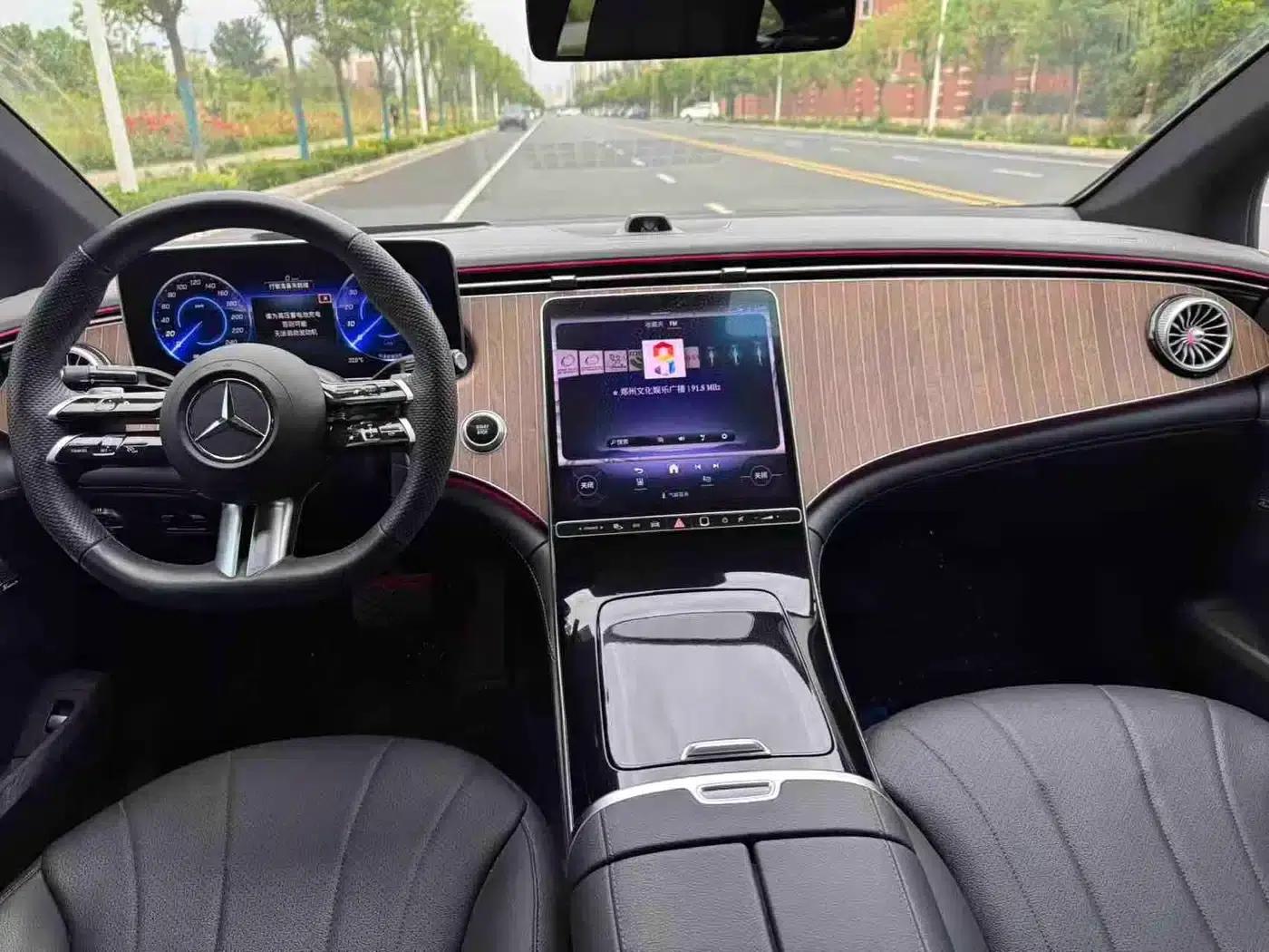 Mercedes-Benz EQE 2022 350 Luxury Edition — миниатюра 5