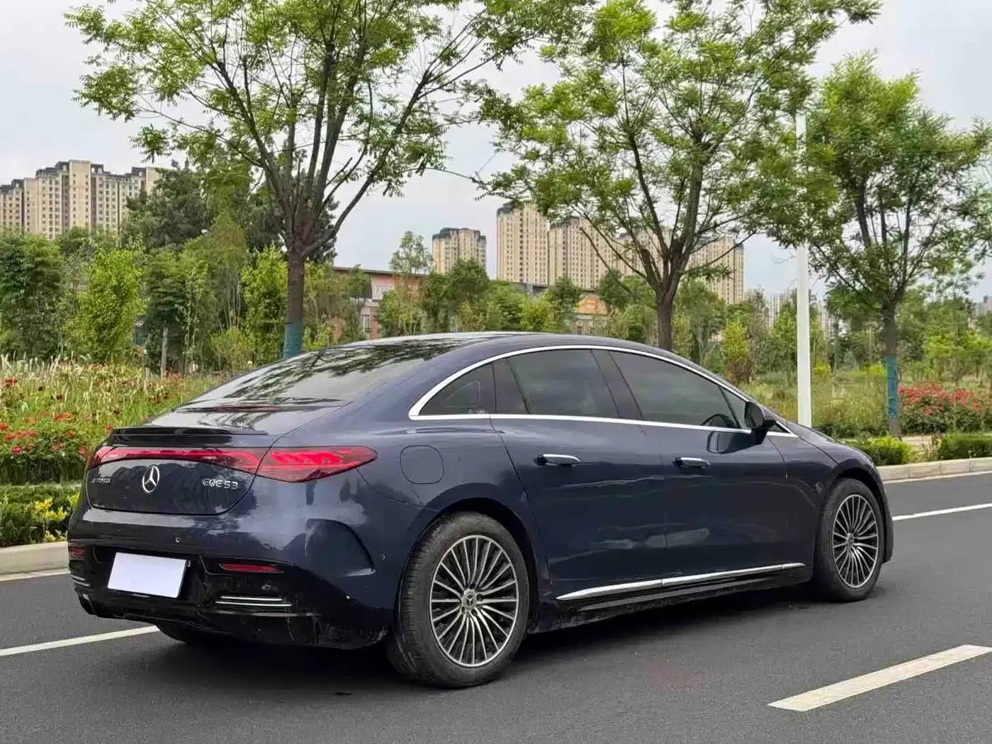 Mercedes-Benz EQE 2022 350 Luxury Edition — миниатюра 9