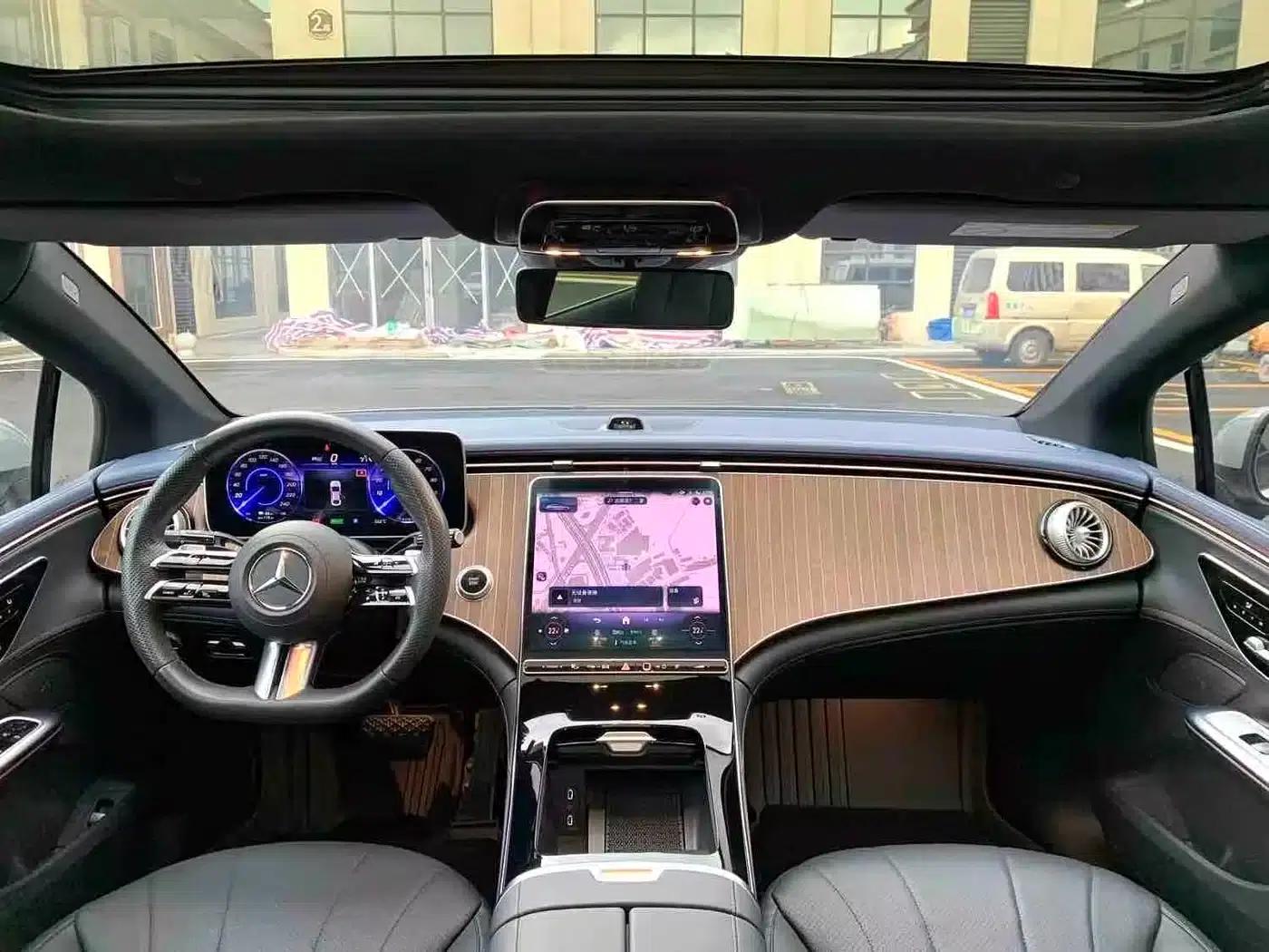 Mercedes-Benz EQE 2022 350 Pioneer Edition — миниатюра 6