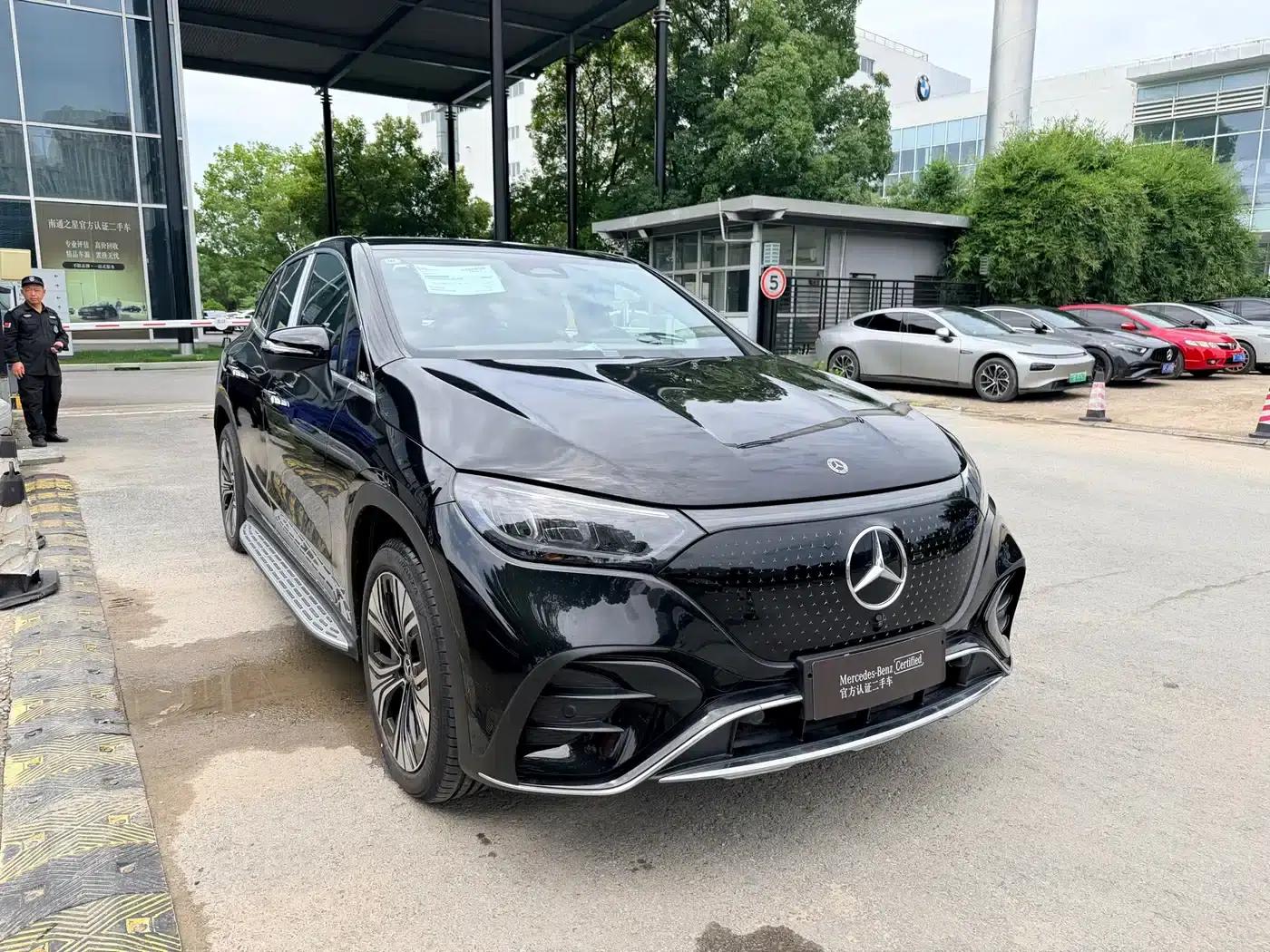 Mercedes-Benz EQE 2025 500 4MATIC Pioneer Edition — миниатюра 3
