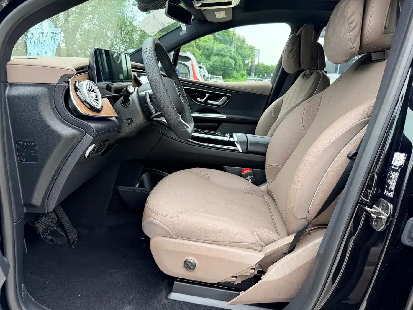 Mercedes-Benz EQE 2025 500 4MATIC Pioneer Edition — миниатюра 5
