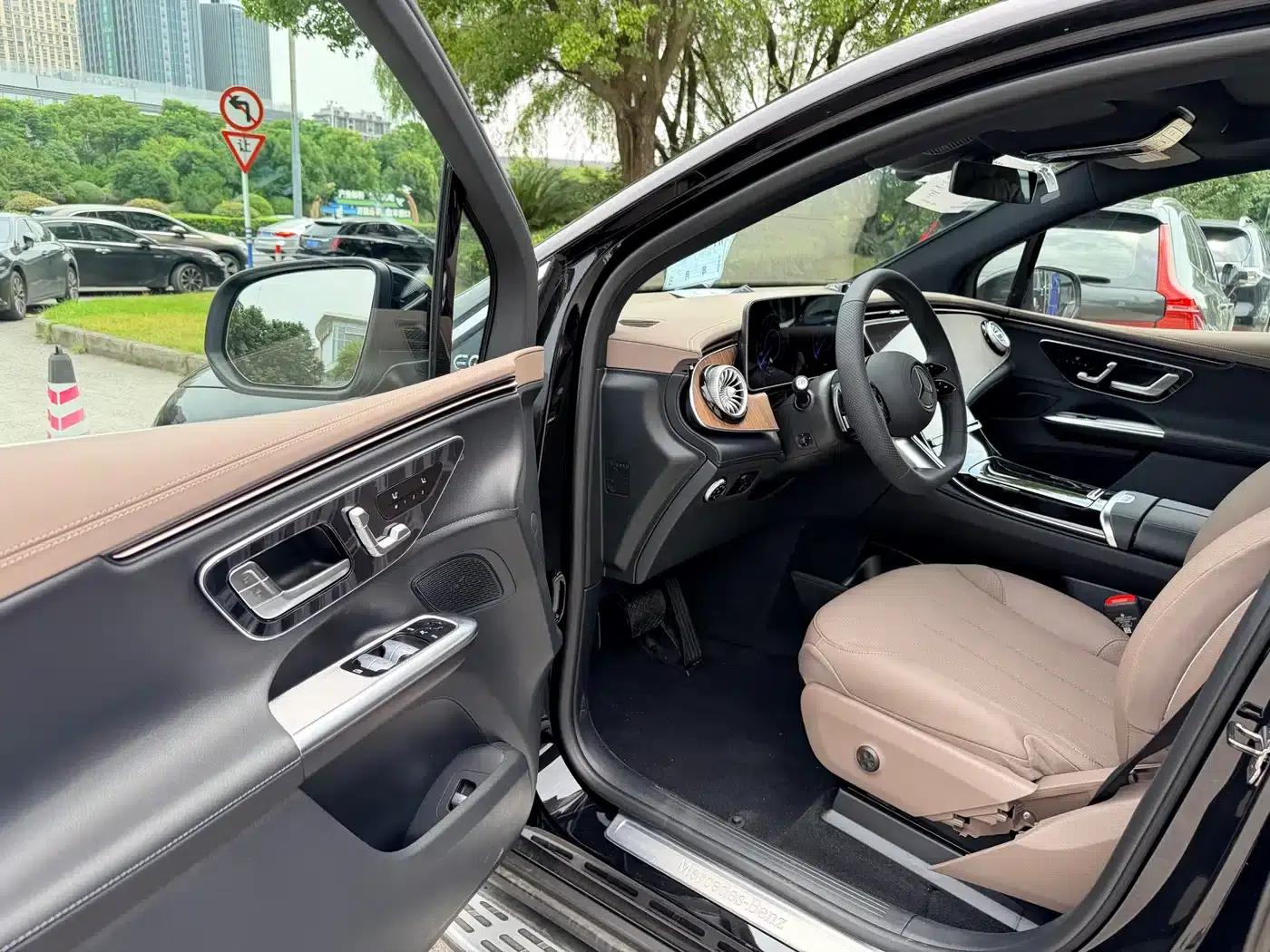 Mercedes-Benz EQE 2025 500 4MATIC Pioneer Edition — миниатюра 6