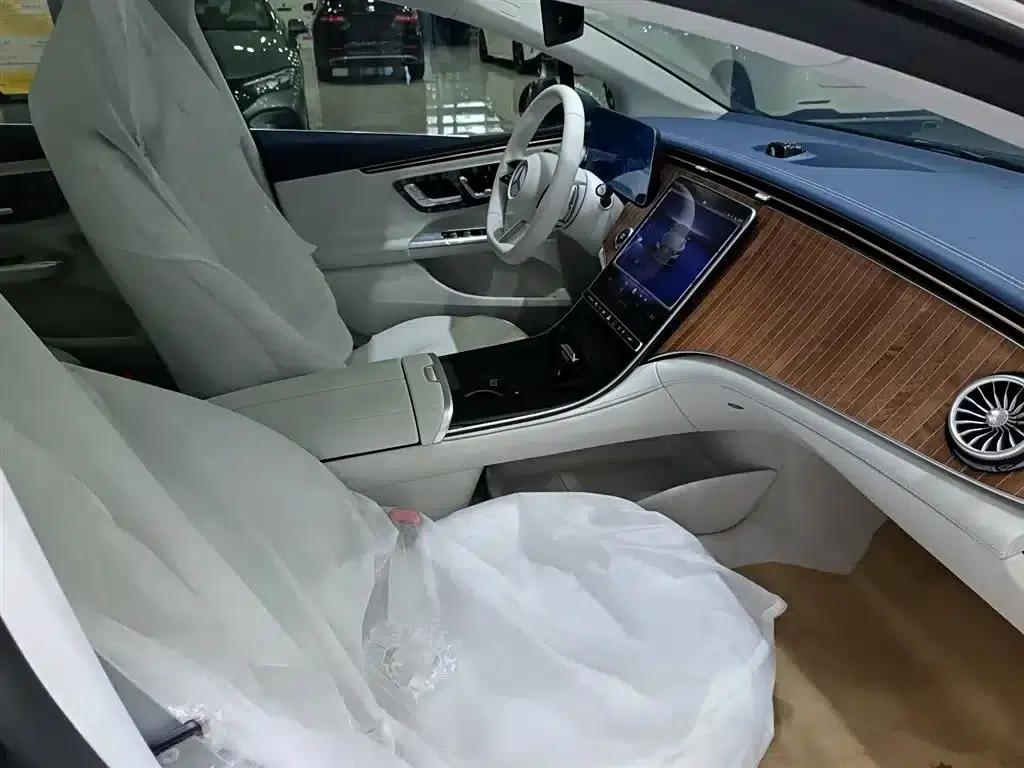 Mercedes-Benz EQE 2025 500 4MATIC Pioneer Edition — миниатюра 13
