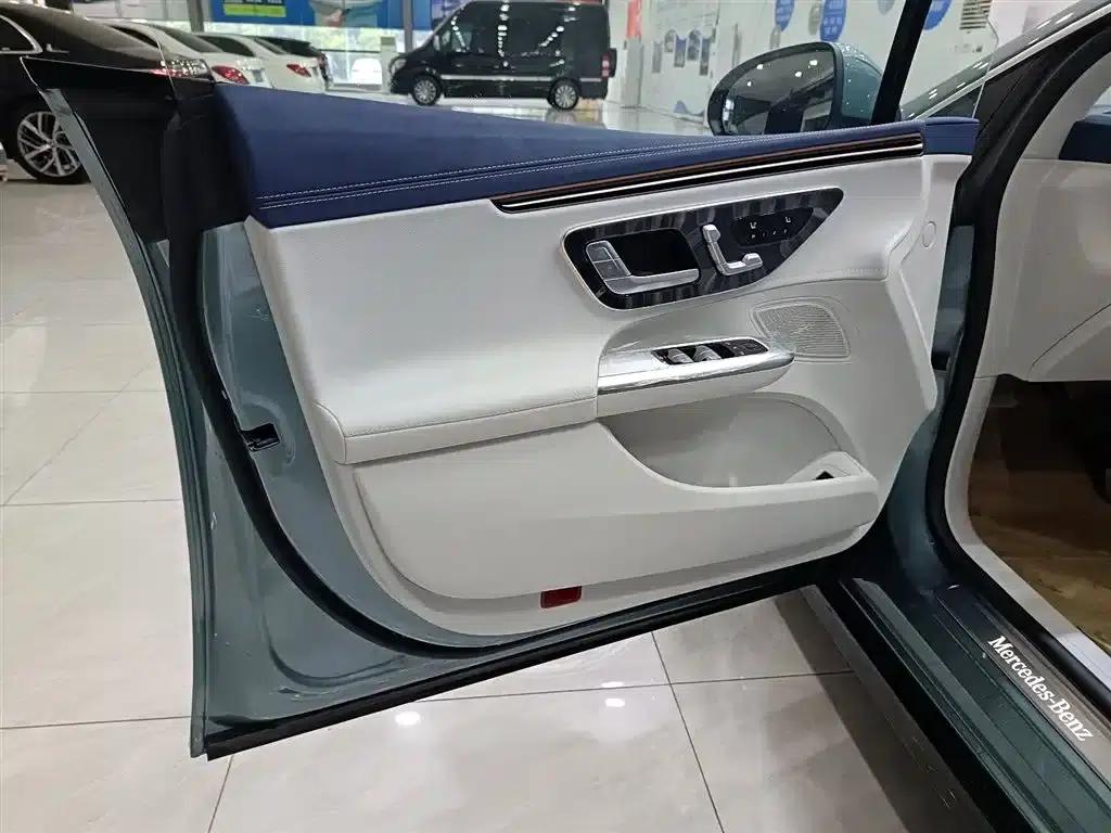 Mercedes-Benz EQE 2025 500 4MATIC Pioneer Edition — миниатюра 8