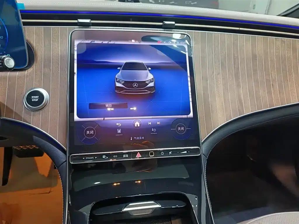 Mercedes-Benz EQE 2025 500 4MATIC Pioneer Edition — миниатюра 8