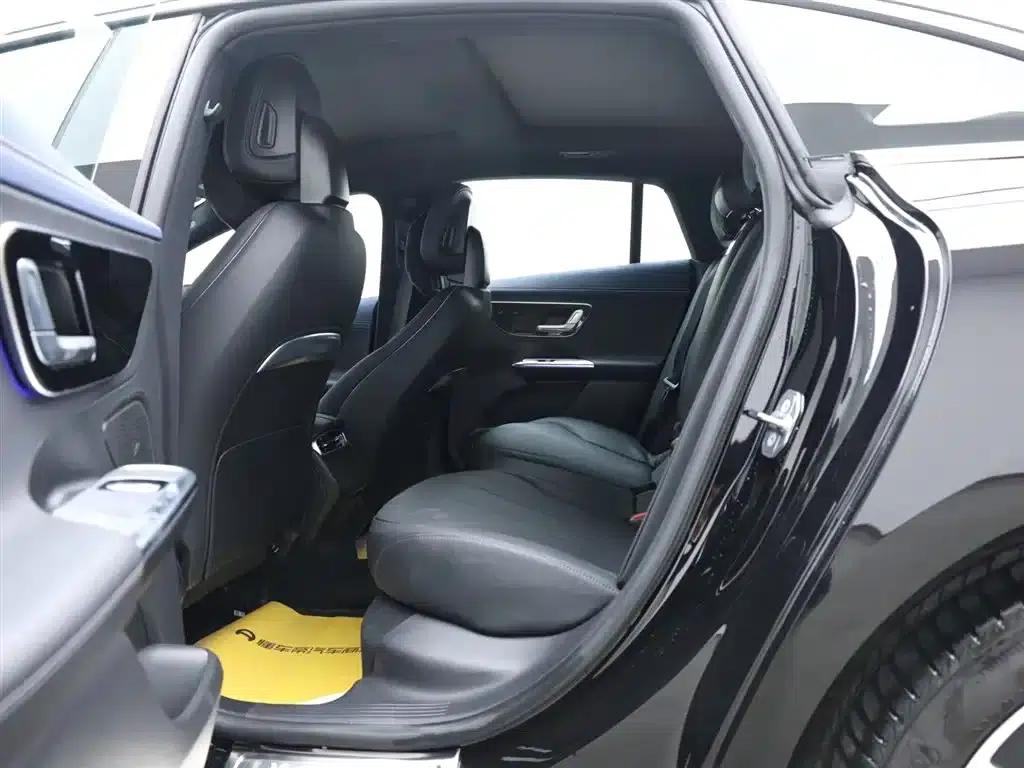 Mercedes-Benz EQE 2025 500 4MATIC Pioneer Edition — миниатюра 13