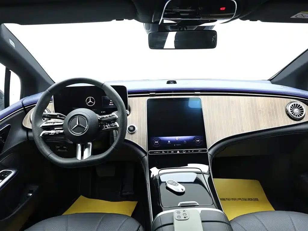 Mercedes-Benz EQE 2025 500 4MATIC Pioneer Edition — миниатюра 15