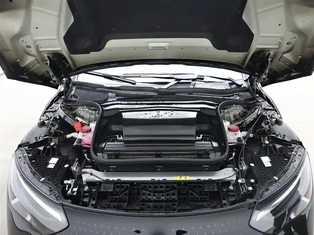 Mercedes-Benz EQE 2025 500 4MATIC Pioneer Edition — миниатюра 17