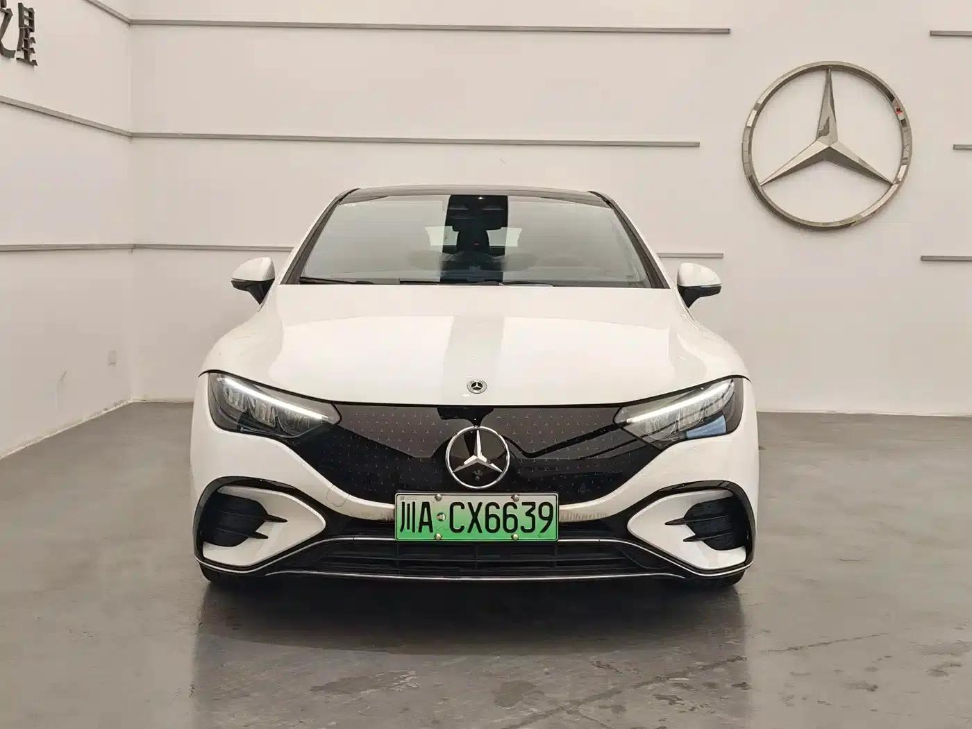 Mercedes-Benz EQE 2025 500 4MATIC Luxury Edition — миниатюра 2