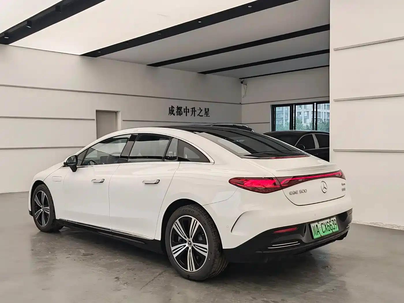 Mercedes-Benz EQE 2025 500 4MATIC Luxury Edition — миниатюра 5