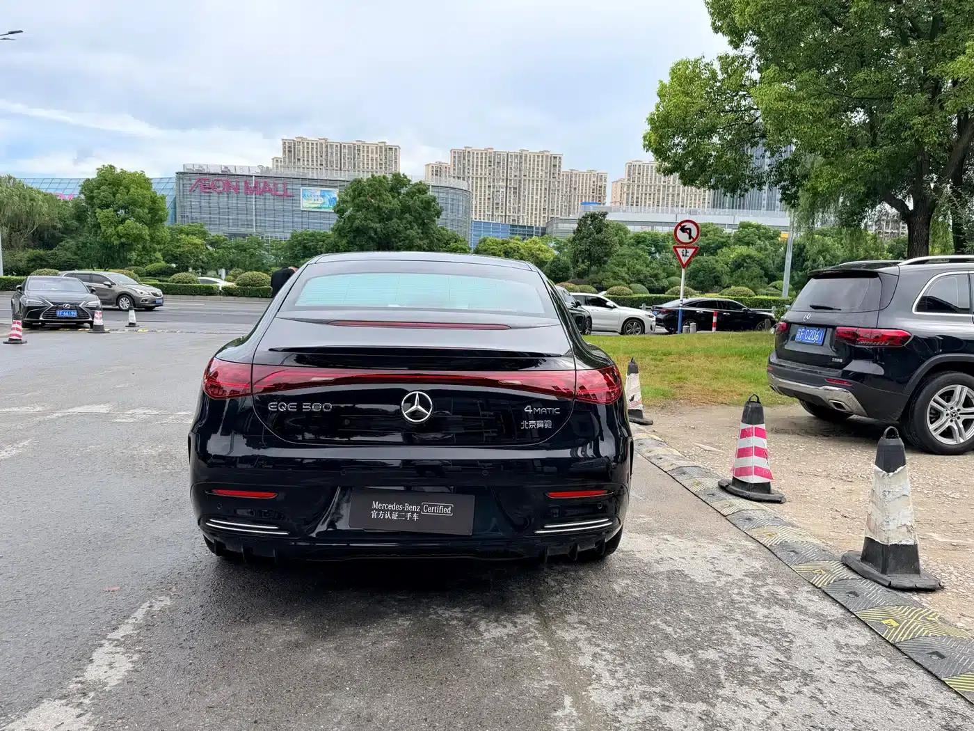 Mercedes-Benz EQE 2025 500 4MATIC Luxury Edition — миниатюра 13