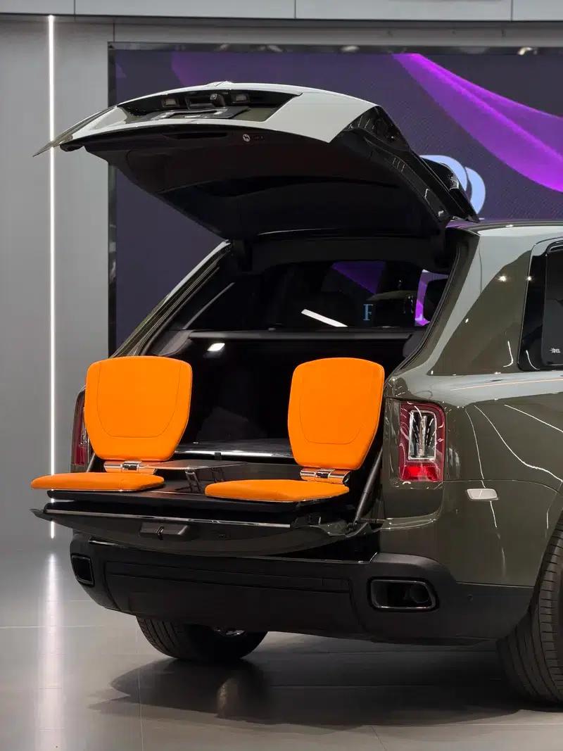 2024 Cullinan, four-seater version — миниатюра 5
