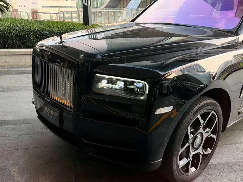 2024 Cullinan Black Badge — миниатюра 7