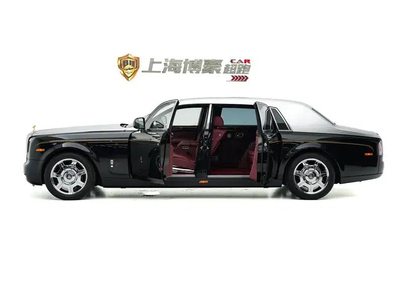 2011 Phantom 6.7L Automatic Rear-Wheel Drive 4-Seater Factory Custom Edition — миниатюра 15