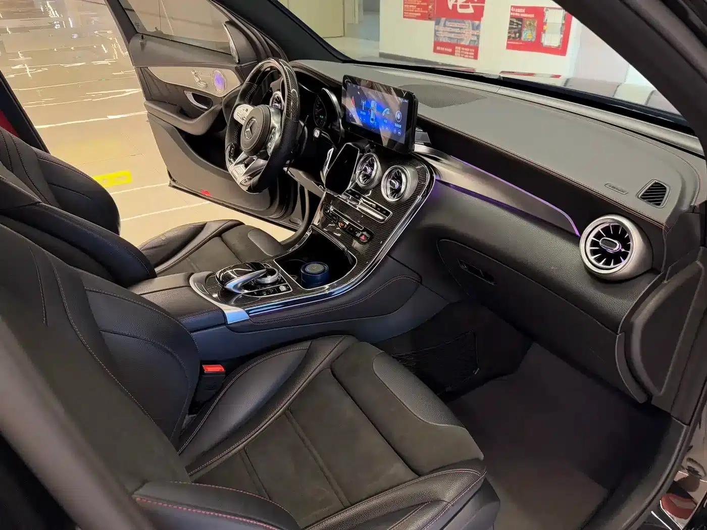 2017 Mercedes-Benz GLC AMG 43 4MATIC — миниатюра 7