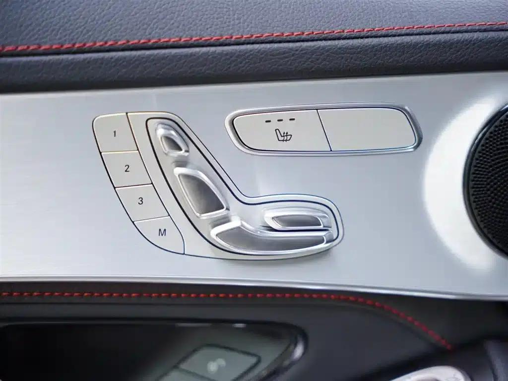 2017 Mercedes-Benz GLC AMG 43 4MATIC — миниатюра 27