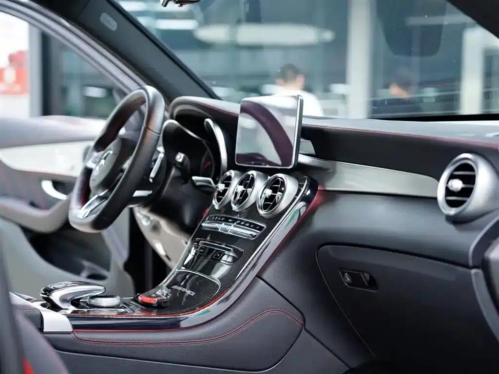 2017 Mercedes-Benz GLC AMG 43 4MATIC — миниатюра 39