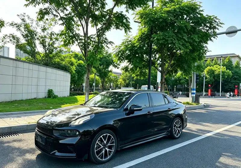 Lynk & Co 03 2020 1.5TD DCT Pro — миниатюра 1