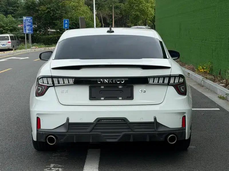 Lynk & Co 03 2019 Facelift 1.5TD DCT Version — миниатюра 5