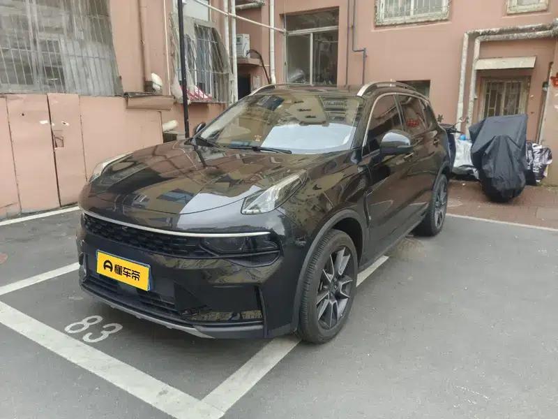 Lynk & Co 01 2021 2.0TD Two-Wheel Drive Pro — миниатюра 1