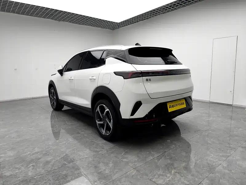 Lynk & Co 06 2025 Renew 1.5T Pro — миниатюра 5
