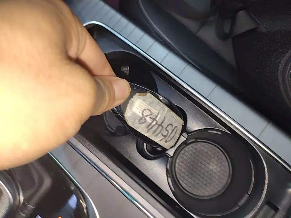 Hongqi HS7 PHEV 2024 2.0T PHEV Four-Wheel Drive Flagship Edition 7 Seats — миниатюра 28