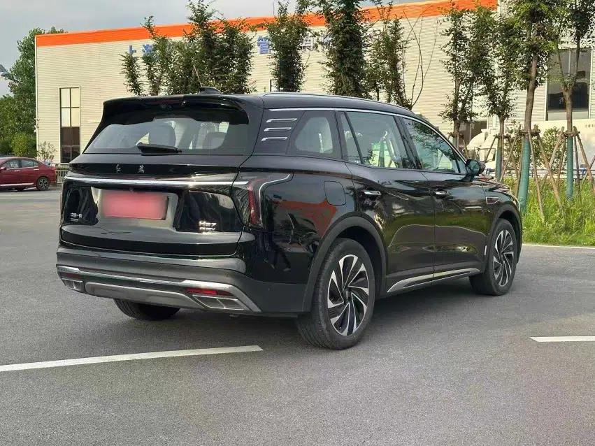 Hongqi HS7 PHEV 2024 2.0T PHEV Four-Wheel Drive Flagship Edition 6 Seats — миниатюра 15
