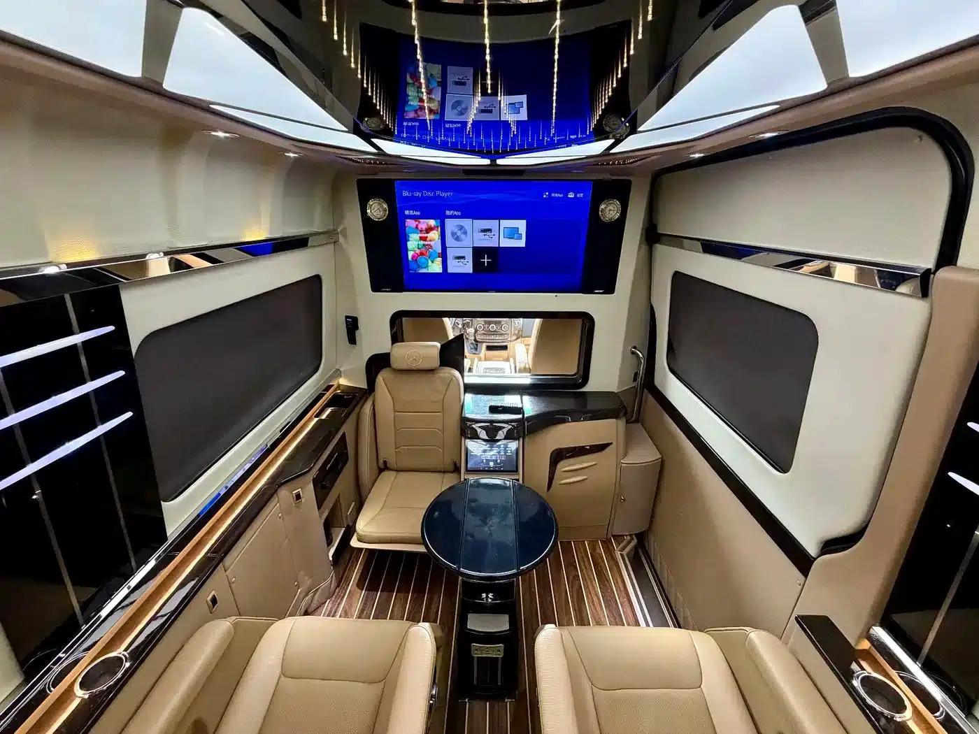2018 Sprinter 3.5L Gasoline US Spec — миниатюра 12