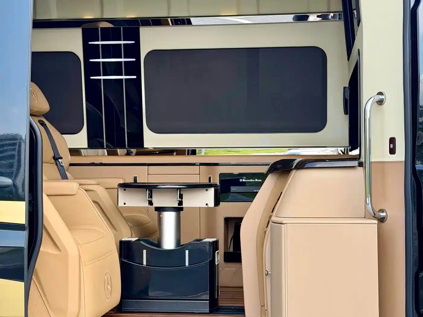2018 Sprinter 3.5L Gasoline US Spec — миниатюра 15