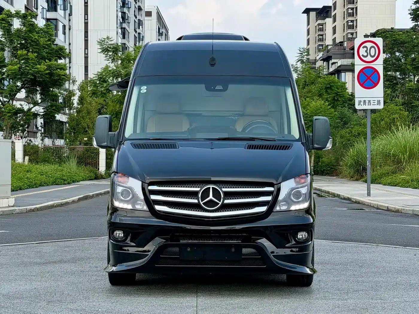 2018 Sprinter 3.5L Gasoline US Spec — миниатюра 3