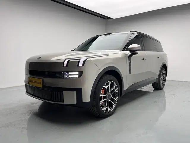 Lynk & Co 900 2025 2.0T Ultra Six-Seater