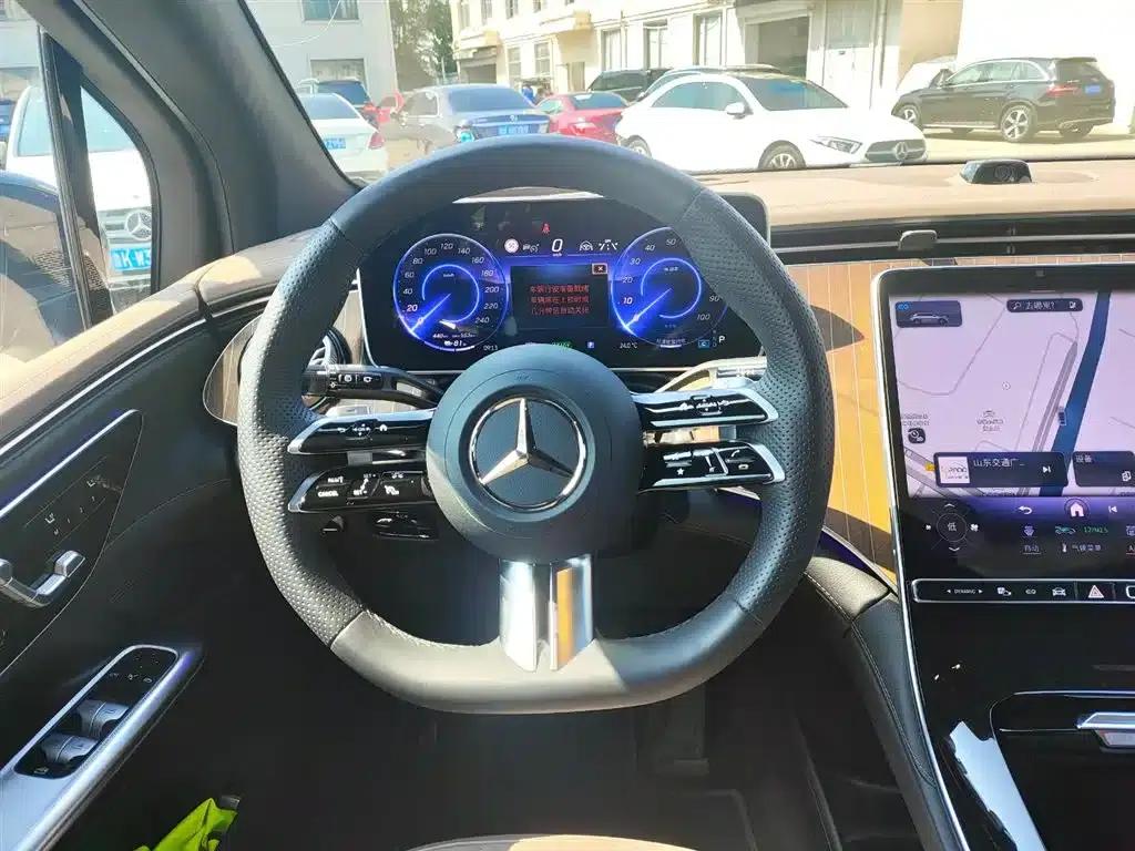 Mercedes-Benz EQE SUV 2024 500 4MATIC — миниатюра 13