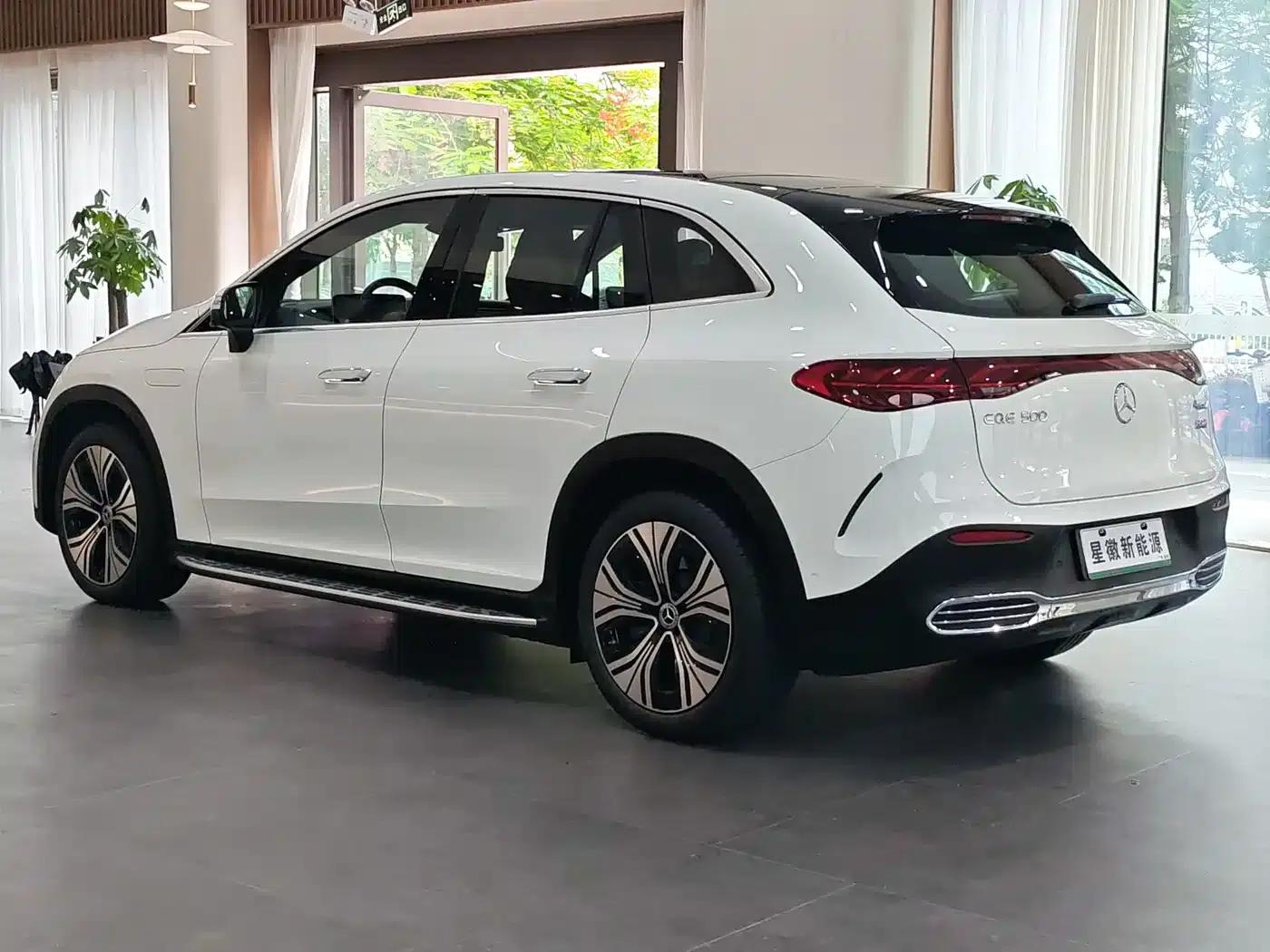 Mercedes-Benz EQE SUV 2024 500 4MATIC Luxury Edition — миниатюра 28
