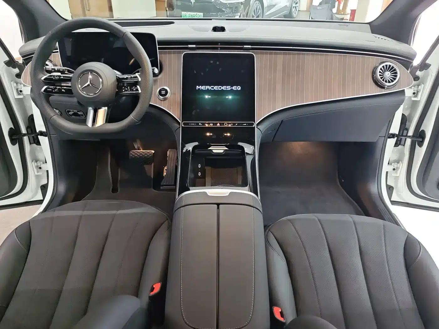 Mercedes-Benz EQE SUV 2024 500 4MATIC Luxury Edition — миниатюра 7