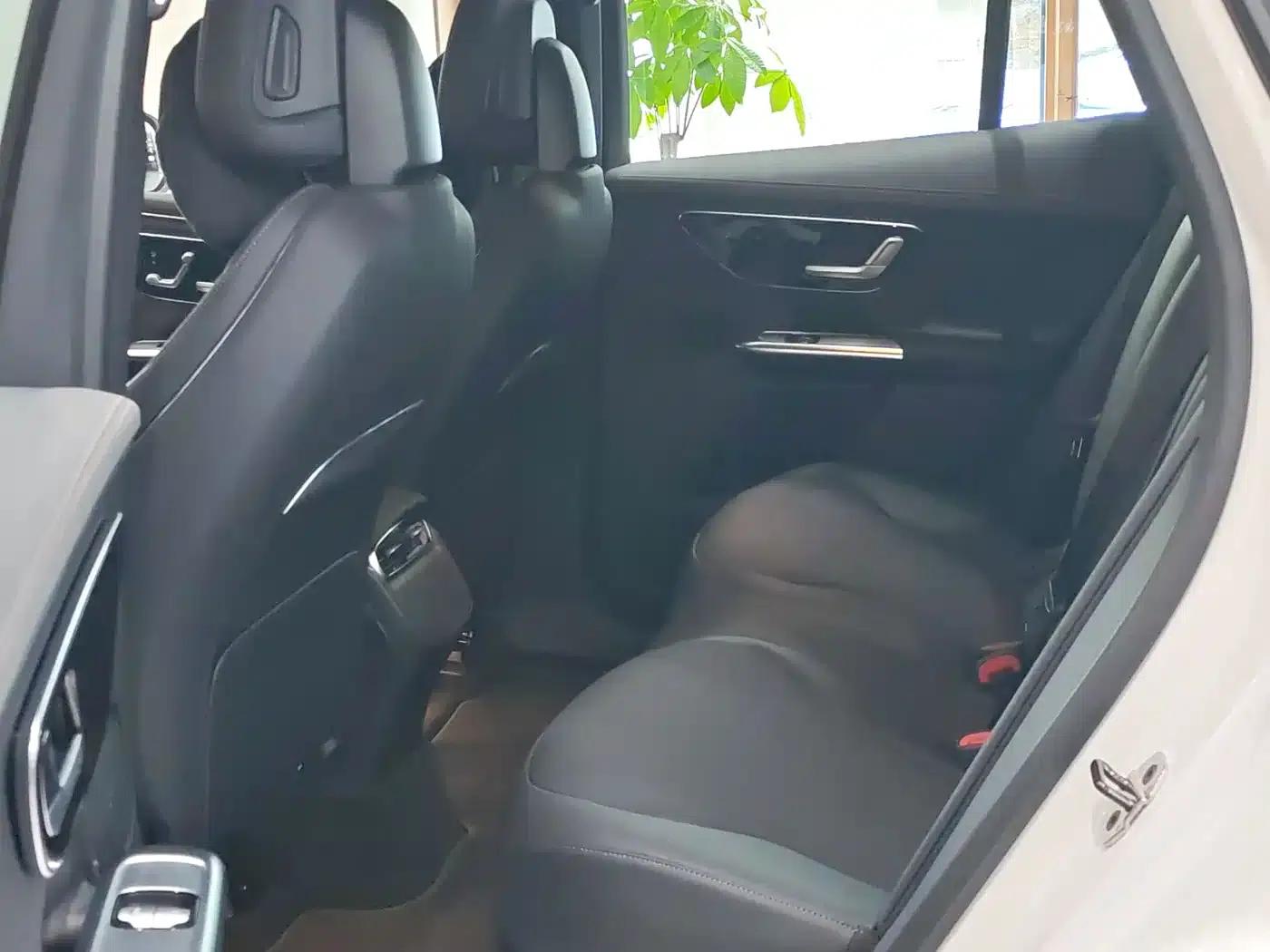 Mercedes-Benz EQE SUV 2024 500 4MATIC Luxury Edition — миниатюра 10