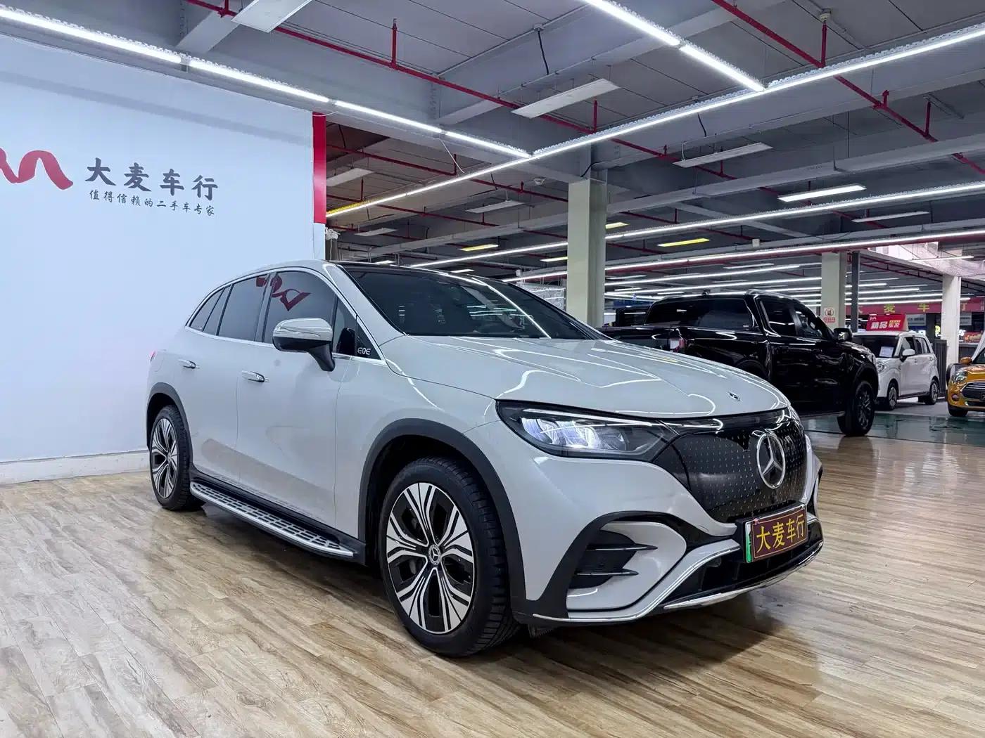 Mercedes-Benz EQE SUV 2023 350 4MATIC Luxury Edition — миниатюра 3