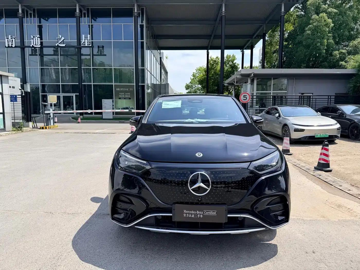 Mercedes-Benz EQE SUV 2024 500 4MATIC Pioneer Edition — миниатюра 2