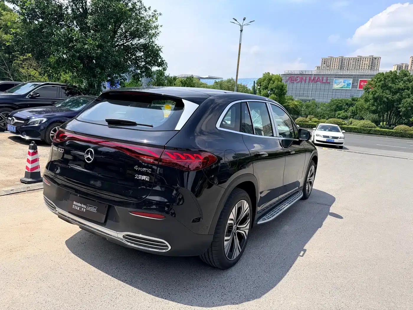 Mercedes-Benz EQE SUV 2024 500 4MATIC Pioneer Edition — миниатюра 12