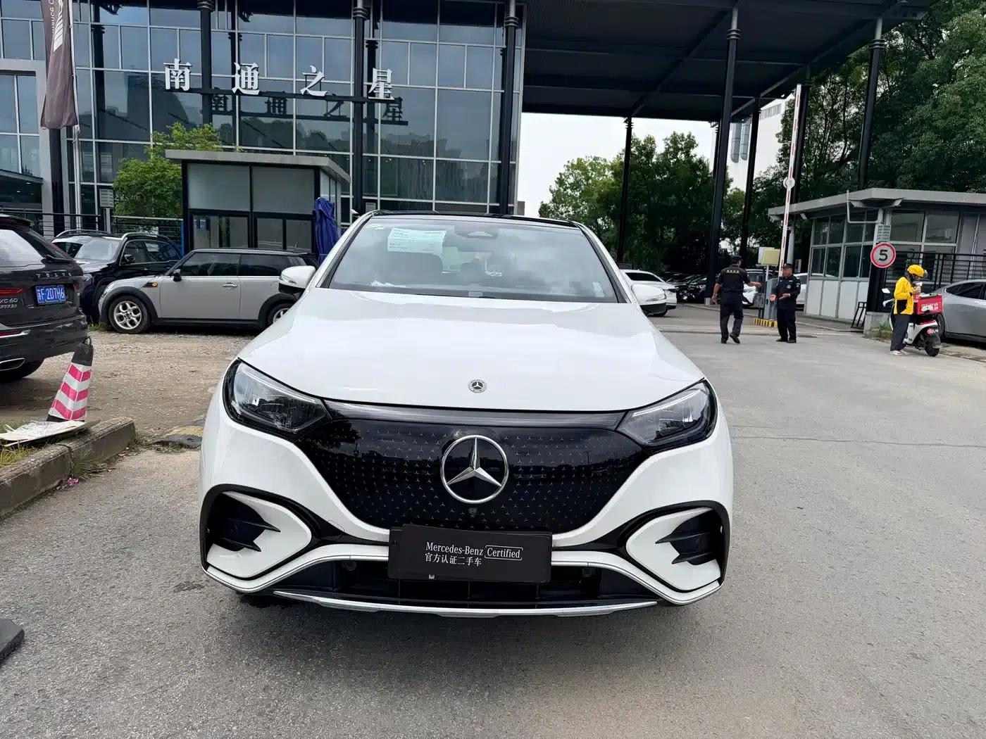 Mercedes-Benz EQE SUV 2024 500 4MATIC Pioneer Edition — миниатюра 2