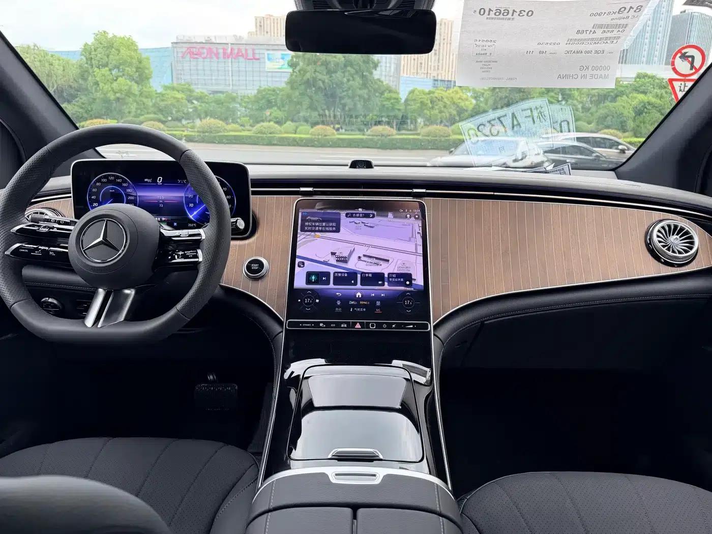 Mercedes-Benz EQE SUV 2024 500 4MATIC Pioneer Edition — миниатюра 8