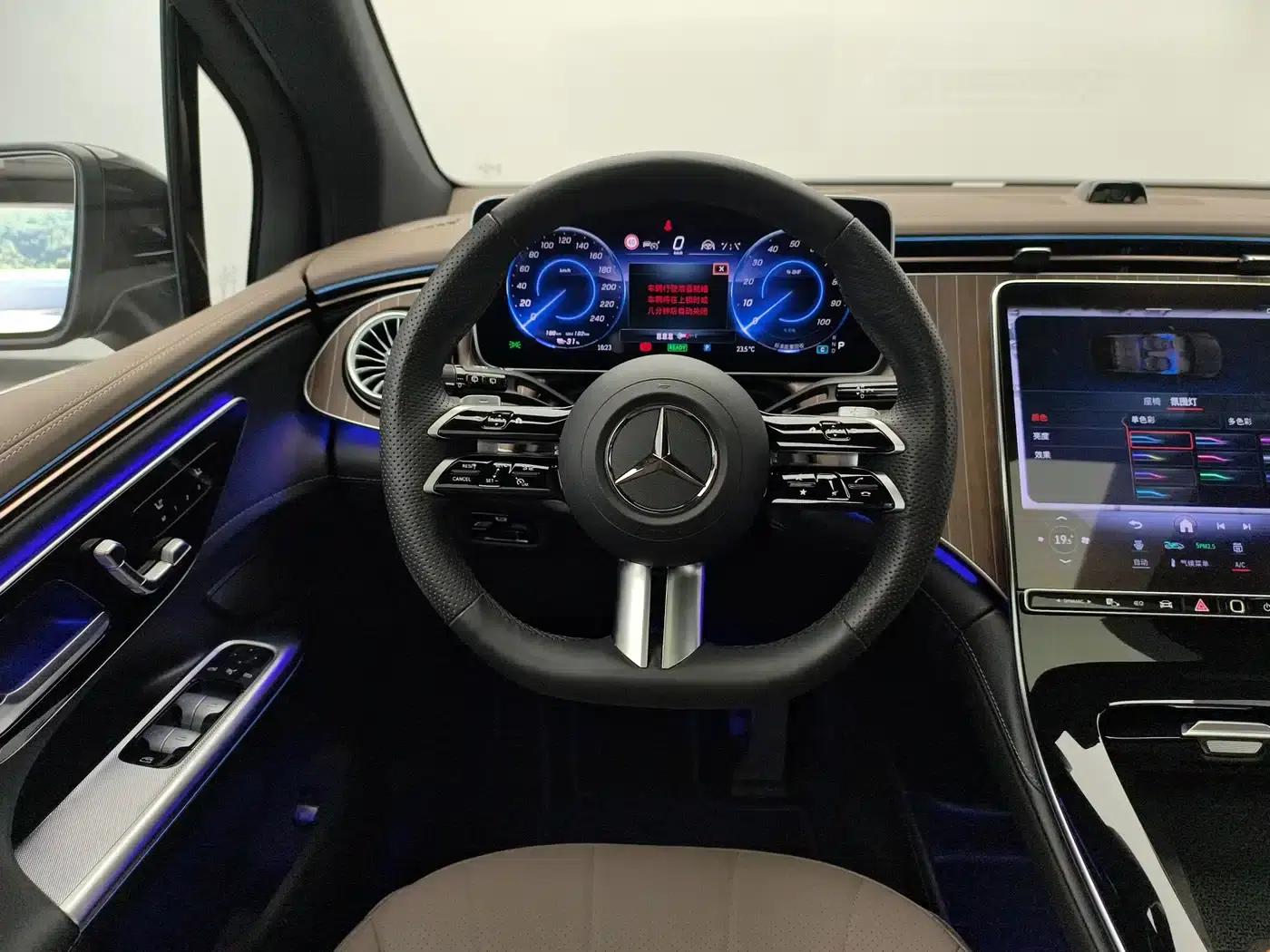 Mercedes-Benz EQE SUV 2024 500 4MATIC Luxury Edition — миниатюра 12