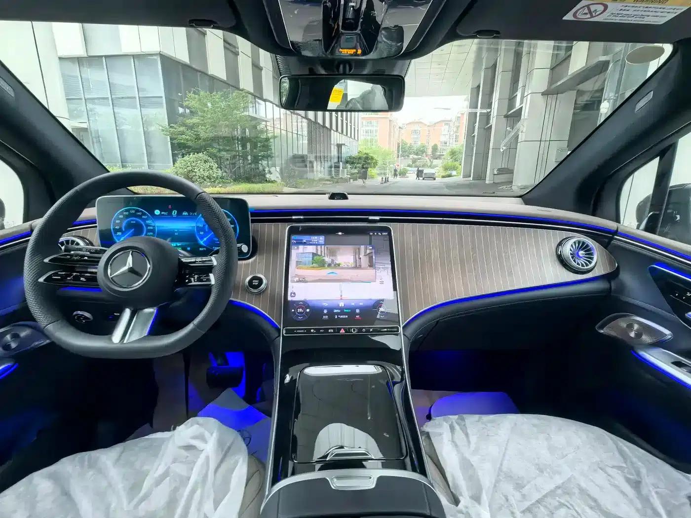 Mercedes-Benz EQE SUV 2024 500 4MATIC Luxury Edition — миниатюра 19